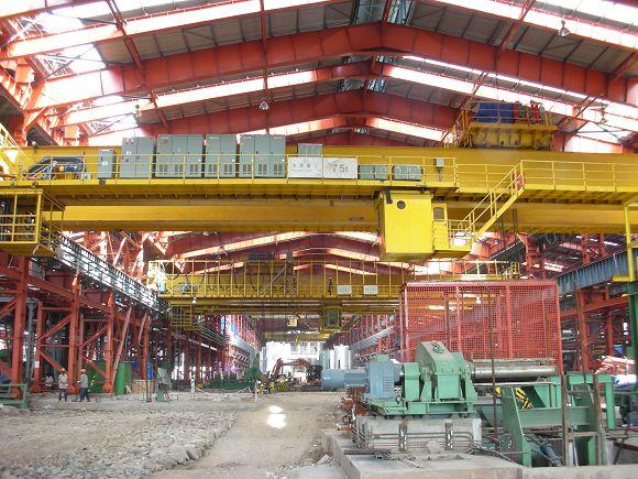 QD Electric 25 tonnu braukšanas dubultstrāvas celtnis